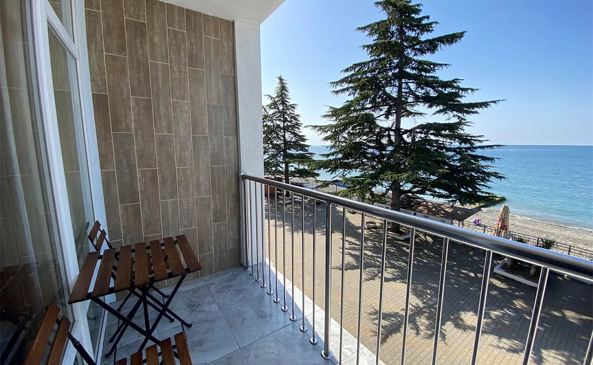 Улучшенный номер с балконом. Курортный отель COOCOOROOZA. Сочи