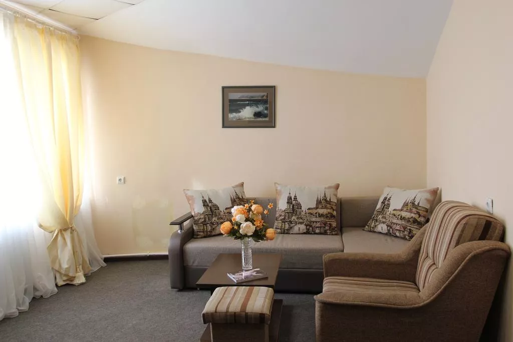 . Отель "Адмирал". Анапа