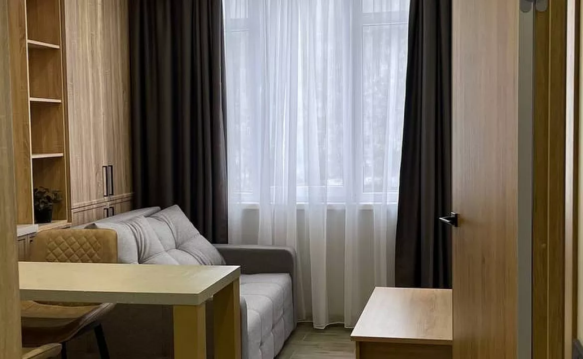 Красная поляна -вид на озеро и горы. Частный сектор Красная Поляна с видом на озеро и горы. Красная Поляна