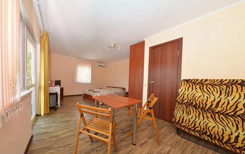 2-местный номер. Мини-отель “Кавказская пленница”. Алушта