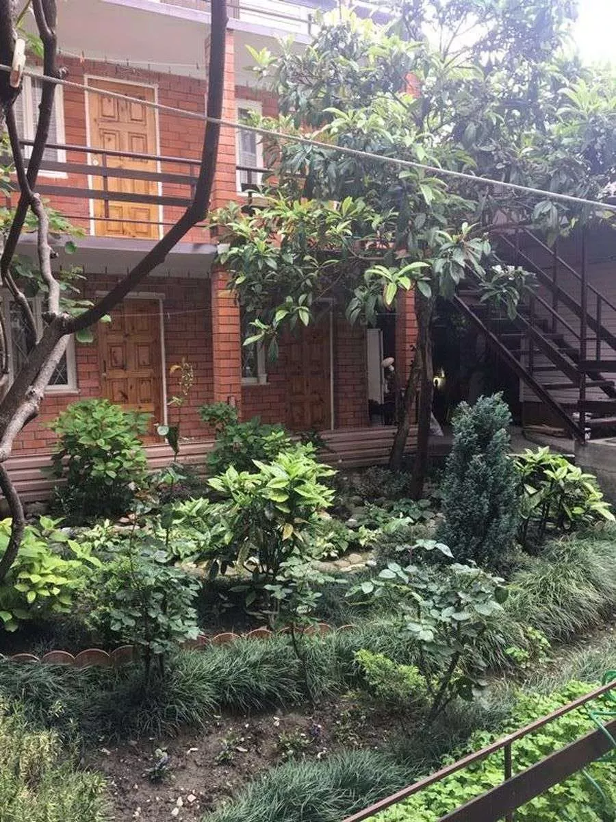 . Частный сектор "На Калараш Василиса". Лазаревское