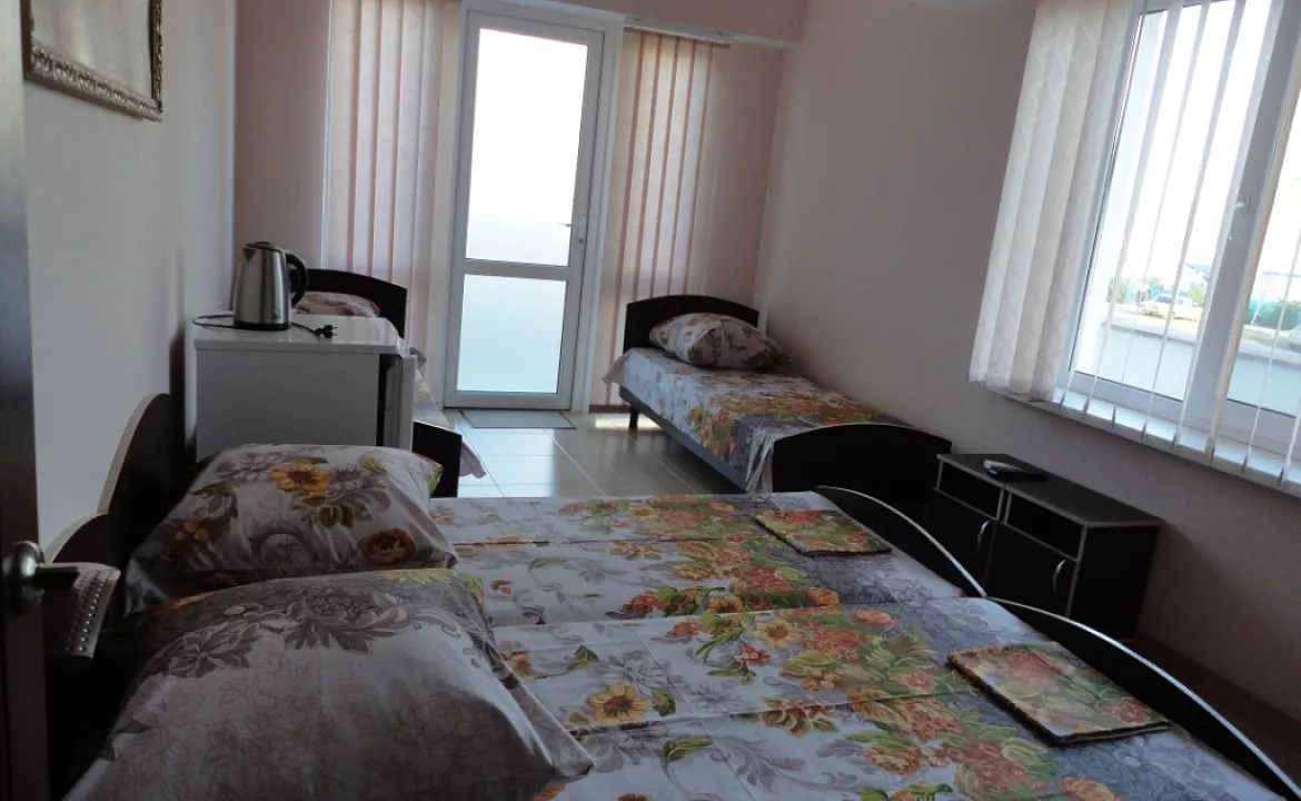 Семейный. Гостевой Дом Ошале. Орджоникидзе