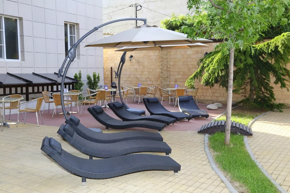 . Отель "Анапа Лазурная" 3*. Анапа