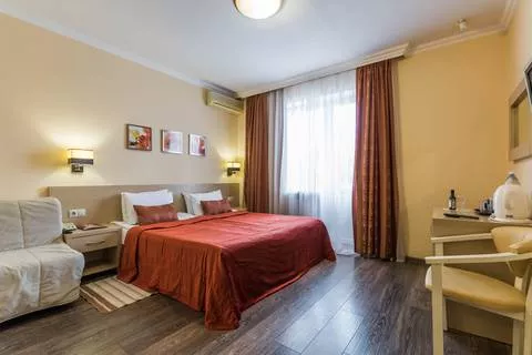 2-х местный номер Стандарт. Отель «Роза Ветров». Архипо-Осиповка