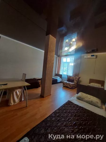 Стандартный четырёхместный номер. Гостевой дом "Нур". Ольгинка