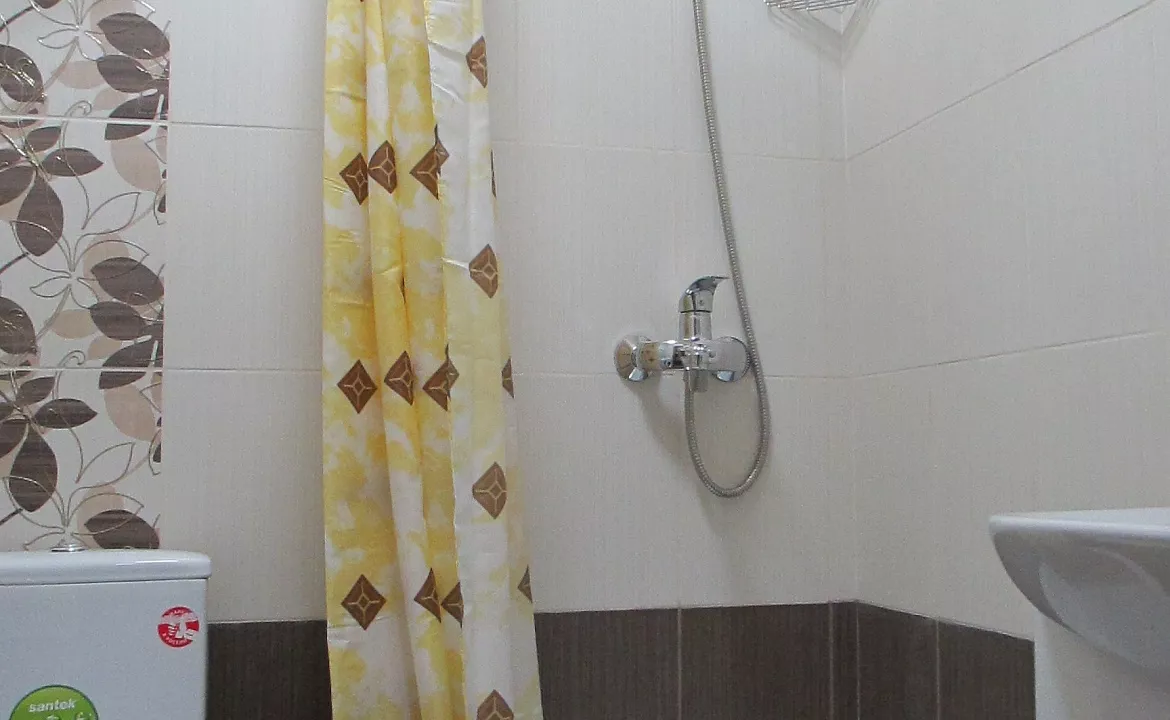 1-комн апартаменты в центре Сочи. Квартира в многоквартирном доме 1-комн. квартира в центре Сочи. Сочи