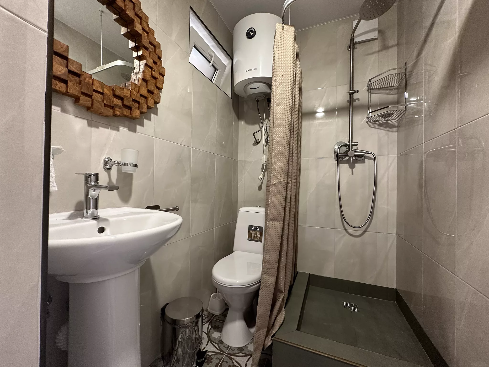 . База отдыха "Дивное". Дивноморское