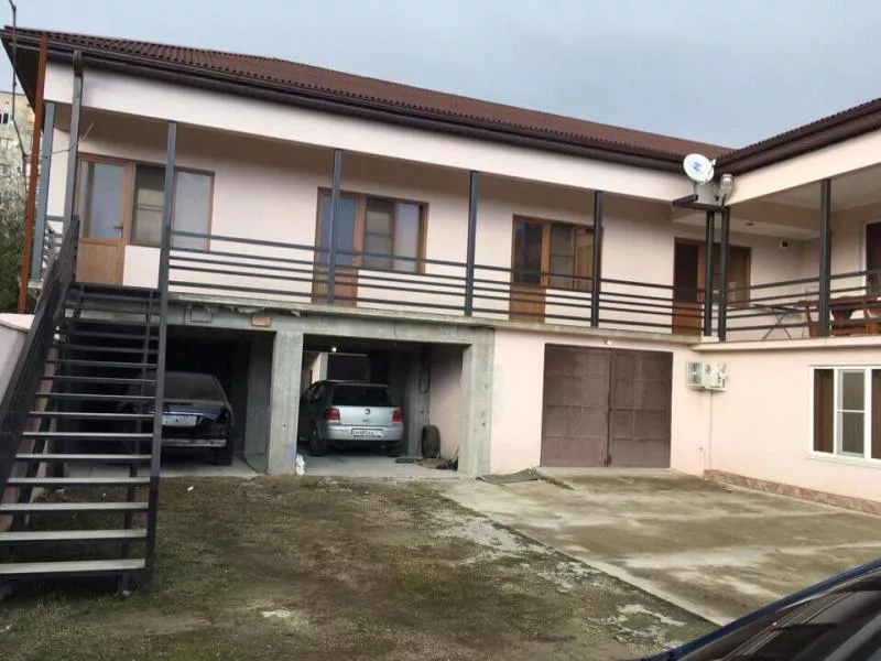 Гостевой дом "Киараз" Гостевой дом "Киараз"