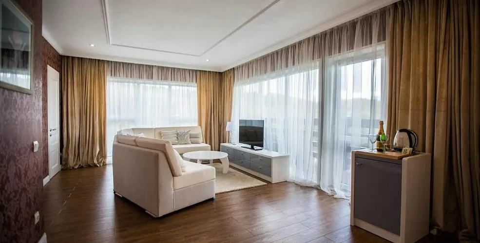 Дача Рахманинова. Курортный клуб «Дачи». Виноградное - Курорты Алушты