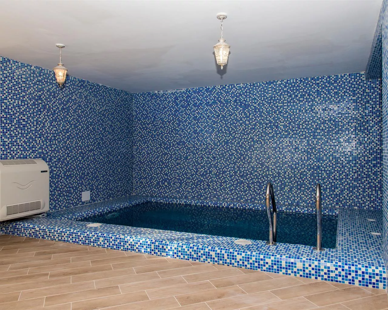 . Гостевой комплекс "Чижик Пыжик". Никита