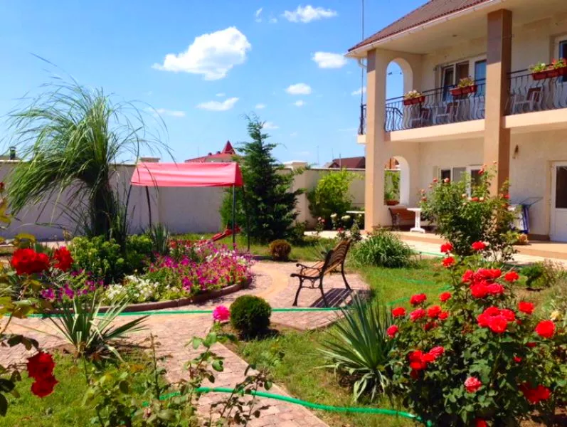 . Гостевой дом "Анастасия". Заозерное