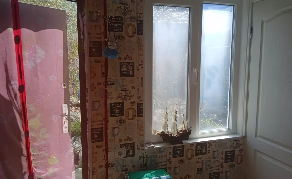 4хместный номер с кухней и сан. узлом. Гостевой дом "Ирина". Крым - частный сектор