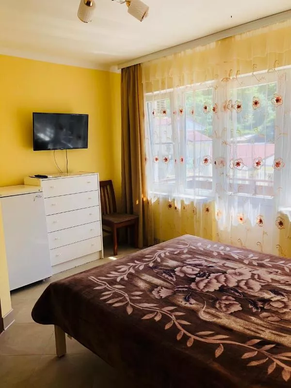 . Гостевой дом "Оливер" в Небуге     . Небуг