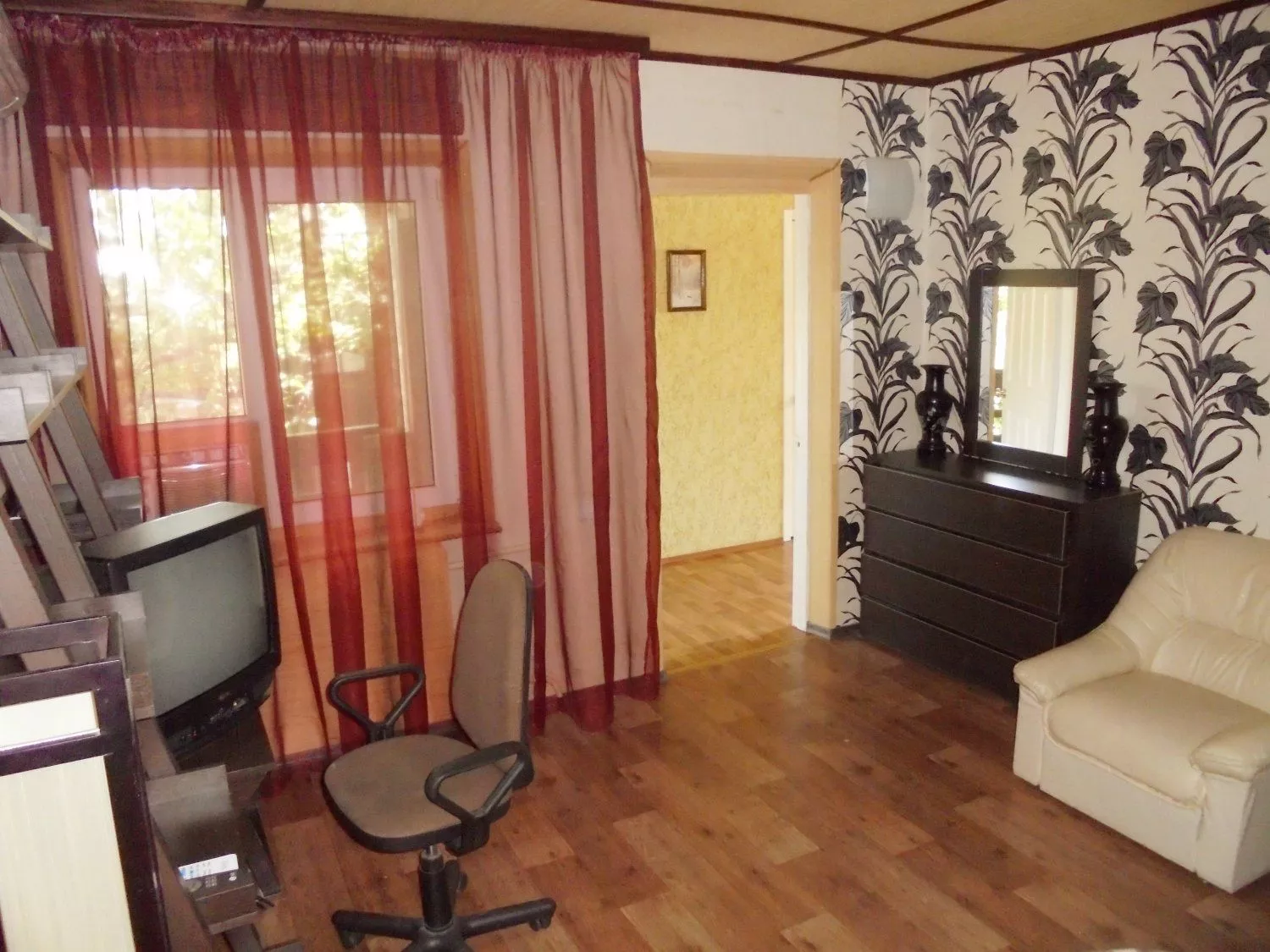 . Дом под ключ Четырехкомнатный двухэтажный дом.. Феодосия