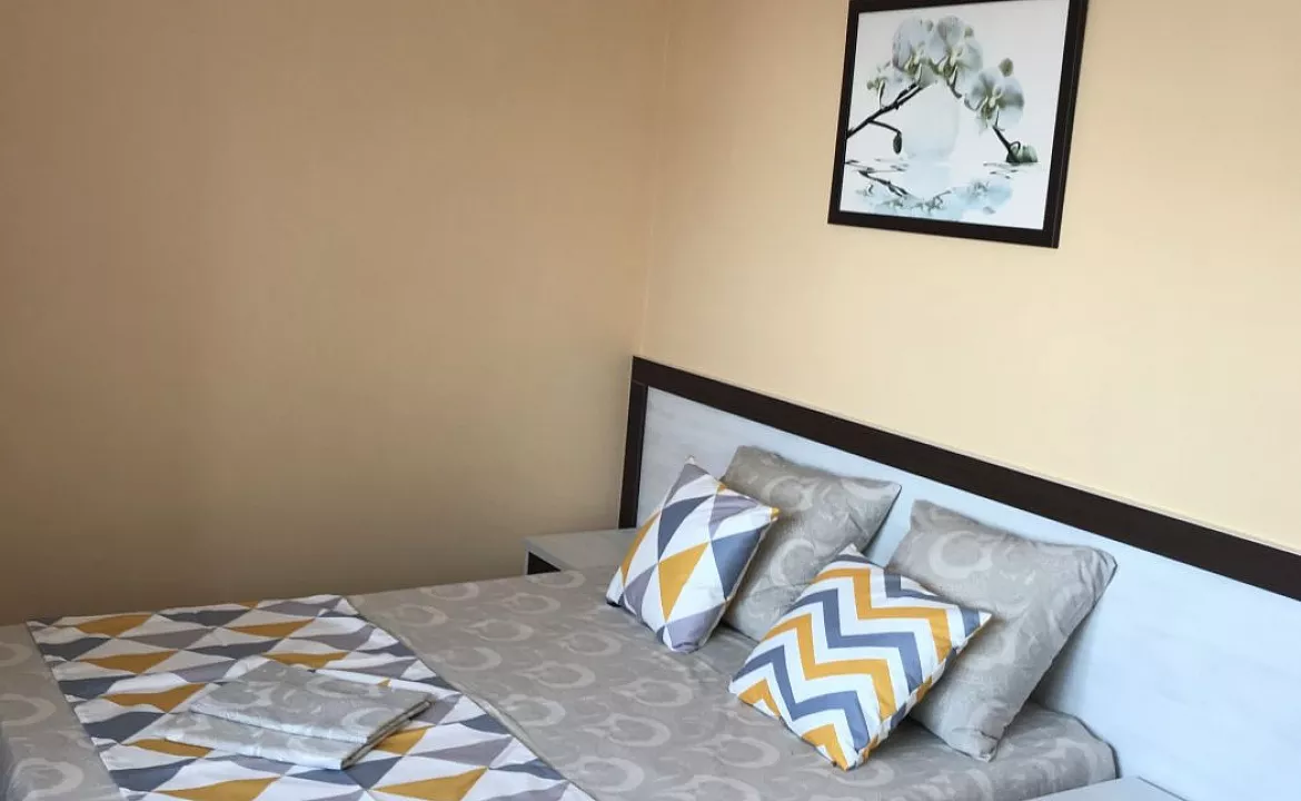 Двухкомнатная квартира с кухней в коттедже. Гостевой дом "Виктория". Лазаревское Двухкомнатная квартира с кухней в коттедже. Гостевой дом "Виктория". Лазаревское