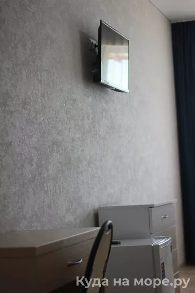 Двухкомнатный «Люкс». Отель Феникс. Цандрипш