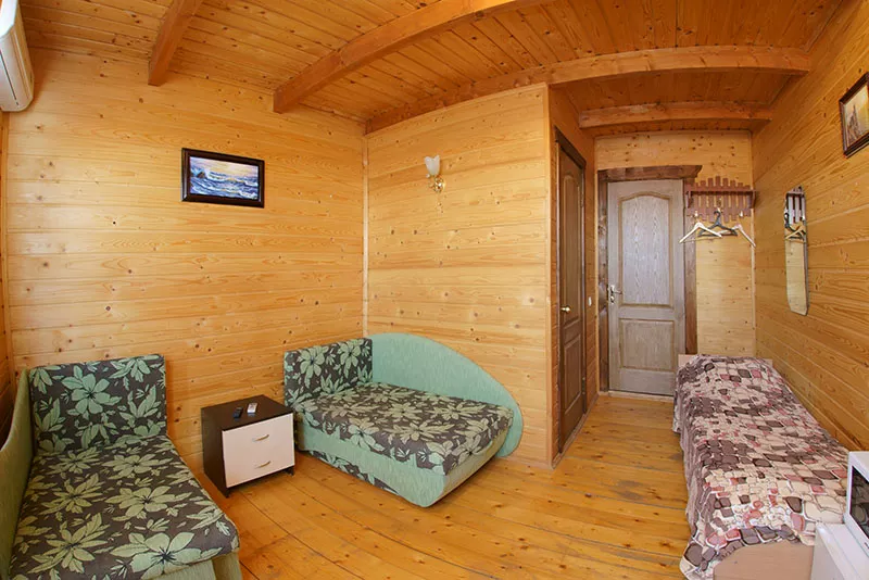 3-местный эконом без балкона. Вилла «Виола». Алушта