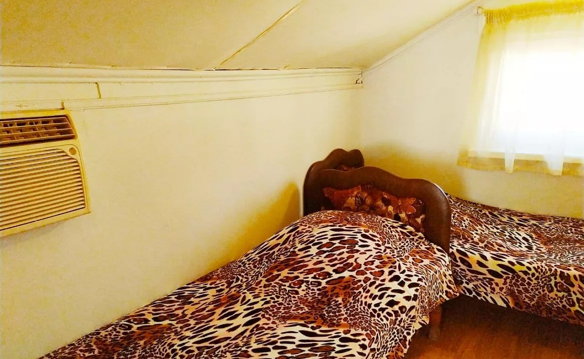 ЭКОНОМ 2-3-МЕСТНЫЙ С ТВ И КОНДИЦИОНЕРОМ. Частный сектор "На Михайловский  8". Архипо-Осиповка