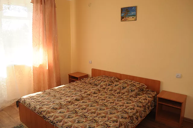 2х-местный Стандартный номер (ТВ.Х) корпус. Пансионат "Золотой берег". Береговое