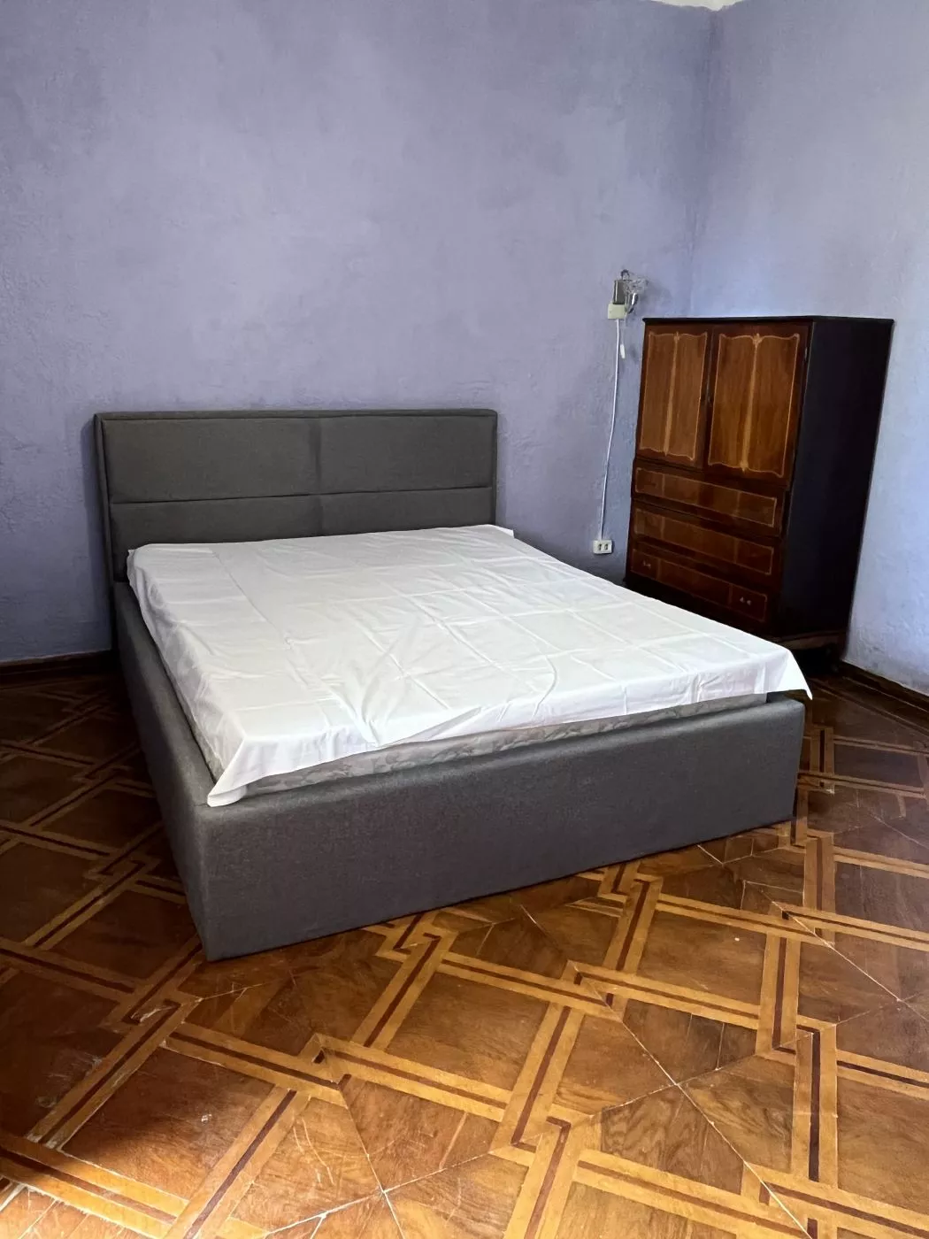 . Гостевой дом "Сосновый рай" . Гагра