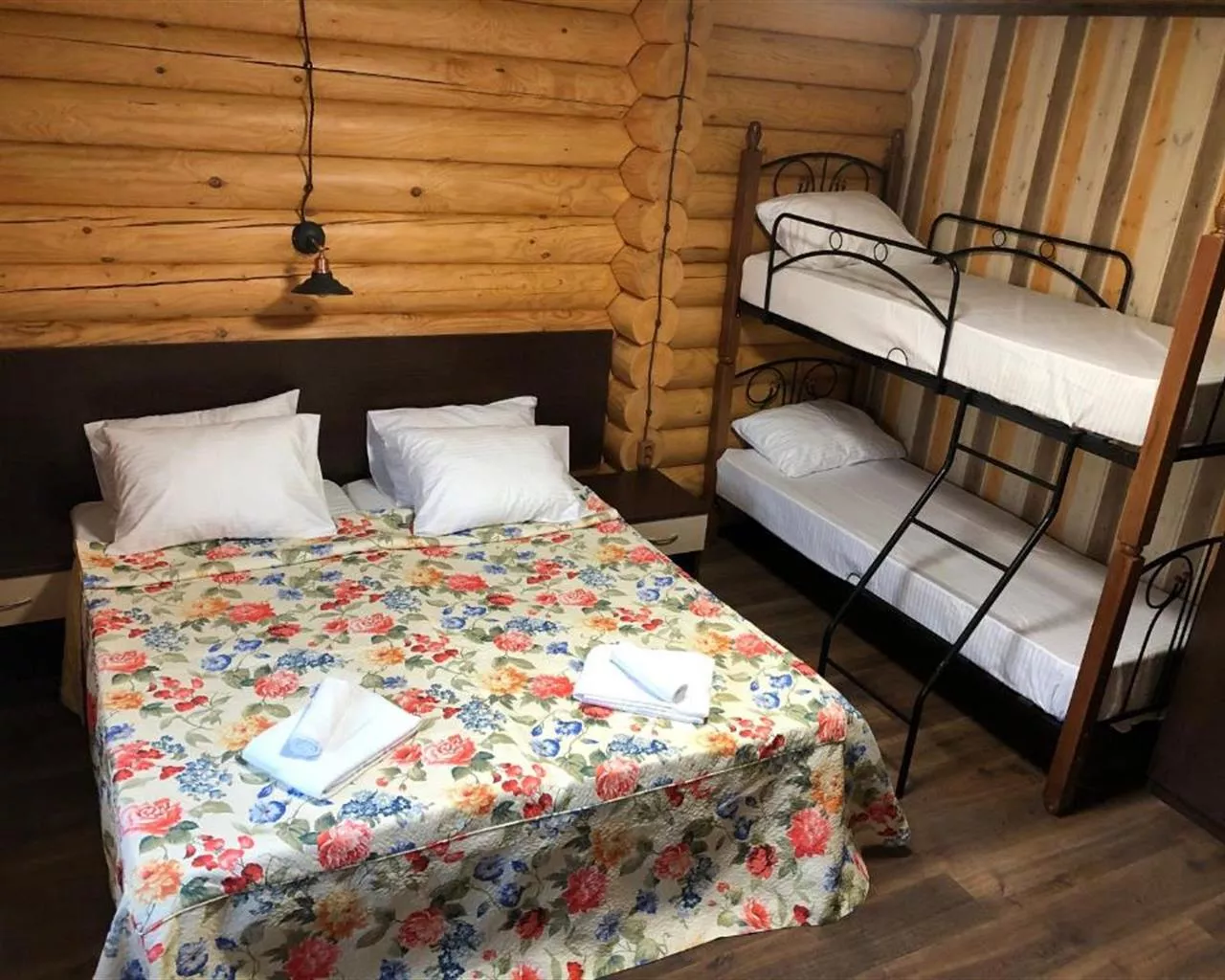 . Гостевой дом "Winnie House". Атарбеково