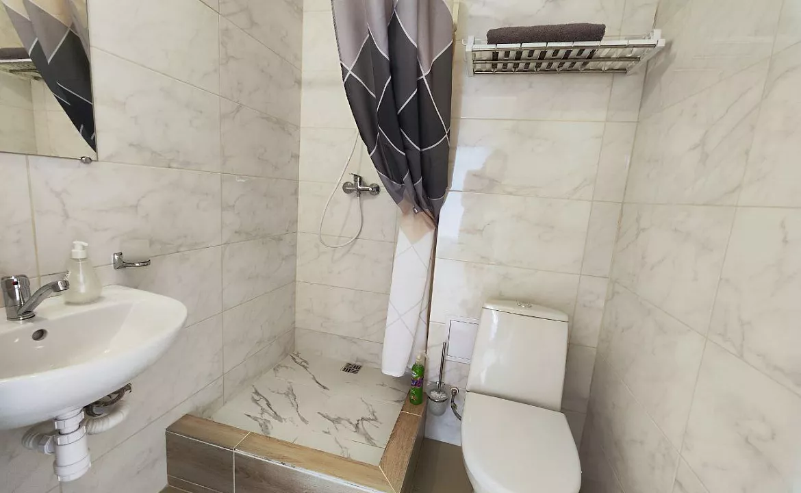 Семейный. Гостевой дом "Регион 86" . Адлер