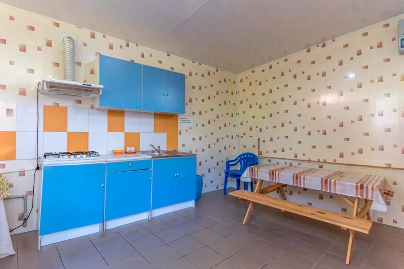 Трехместный номер Эконом. Гостевой дом «Катрин»       . Джубга