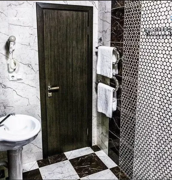 Двухкомнатный ЛЮКС вид на окрестности 4 этаж. Отель "РЕВЮ". Агой