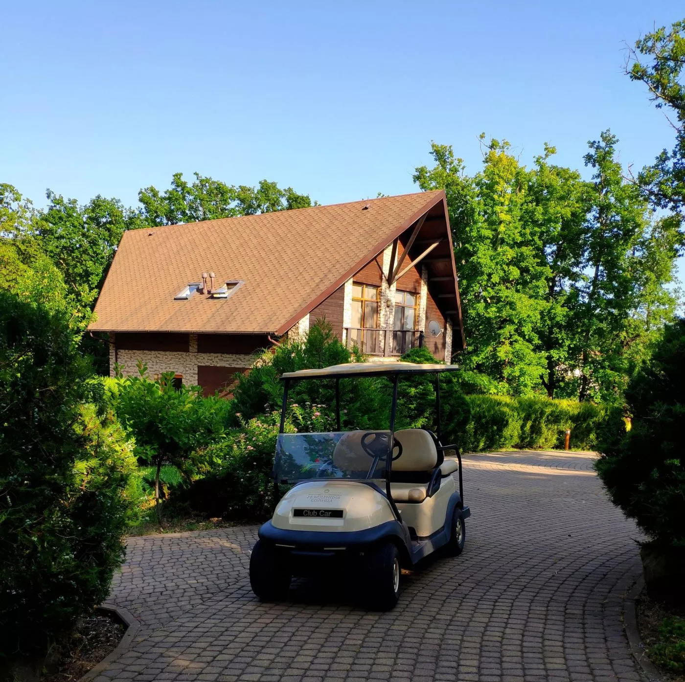 . Квартира в многоквартирном доме Резиденция солнца. Пляхо