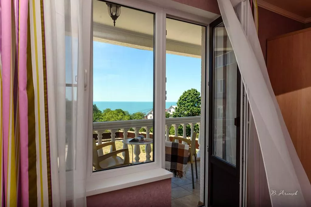 . Отель "Джаз Лоо" парк-отель. Лоо