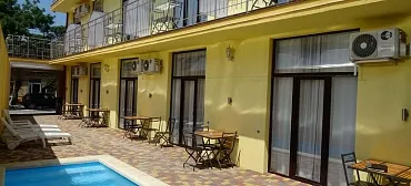 Гостиница "РИФ" 