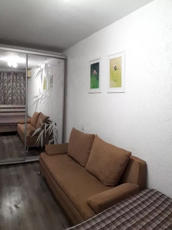 . Квартира в многоквартирном доме Ленина 10. Орджоникидзе