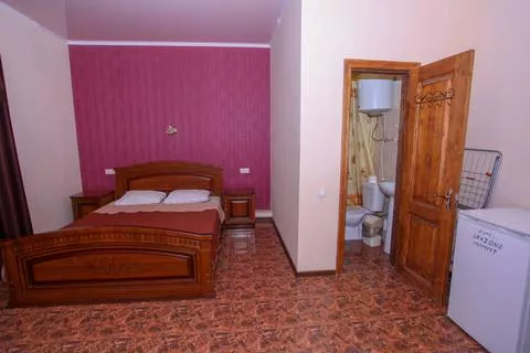 «Стандарт». Гостиница  "Sea Zone" . Пицунда