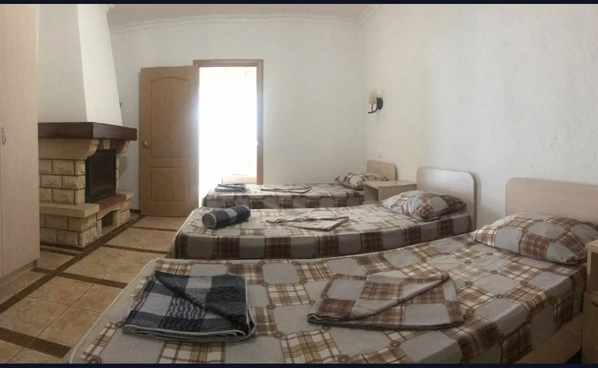 Семейный люкс. Эллинг Кипарис . Лоо