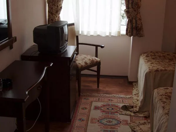 Двухместный номер с видом на горы. Отель Парк-отель "Симеиз". Симеиз Двухместный номер с видом на горы. Отель Парк-отель "Симеиз". Симеиз