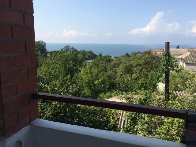 . Гостевой дом «Красный дом». Совет-Квадже