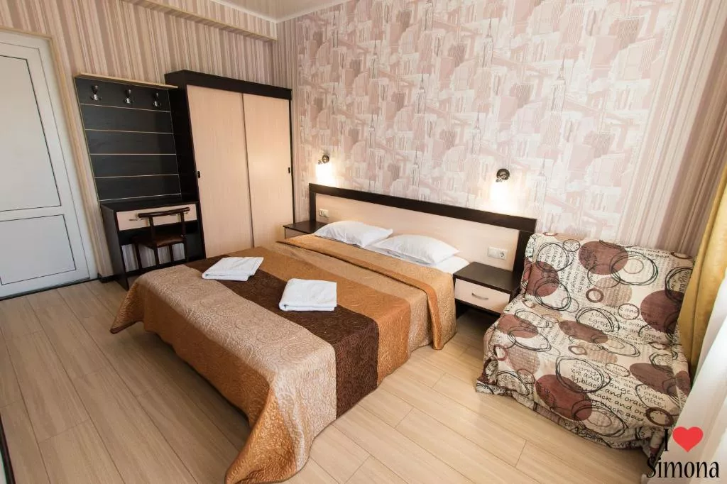 3-х местный номер . Гостевой дом "Симона". Витязево 3-х местный номер . Гостевой дом "Симона". Витязево