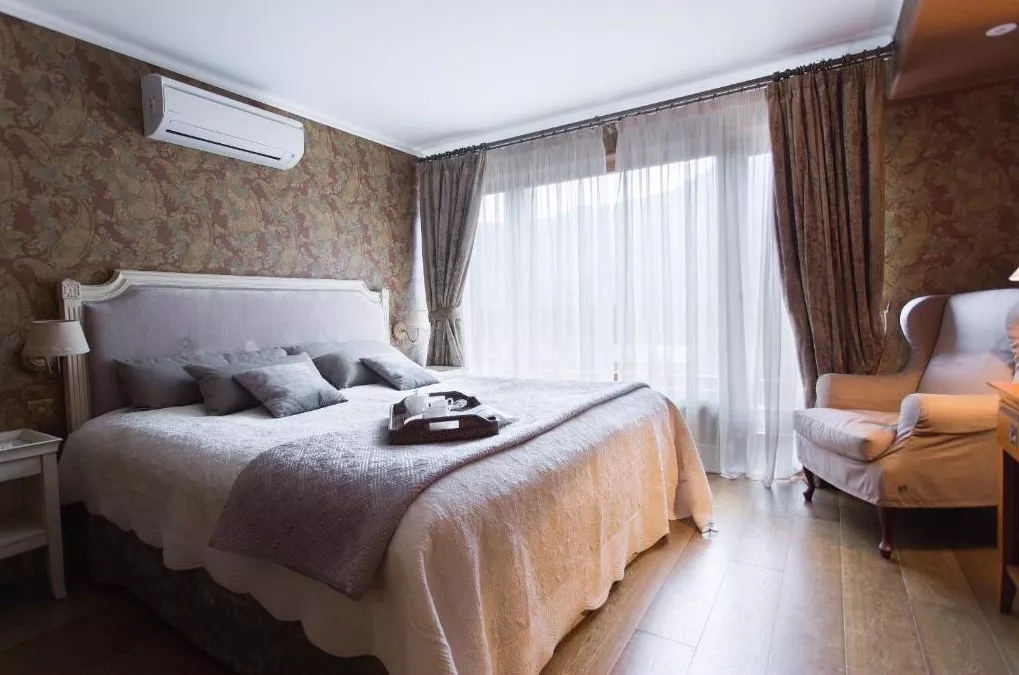 Апартаменты № 11 «Куршевель». Апартаменты Дом Солнца. Красная Поляна