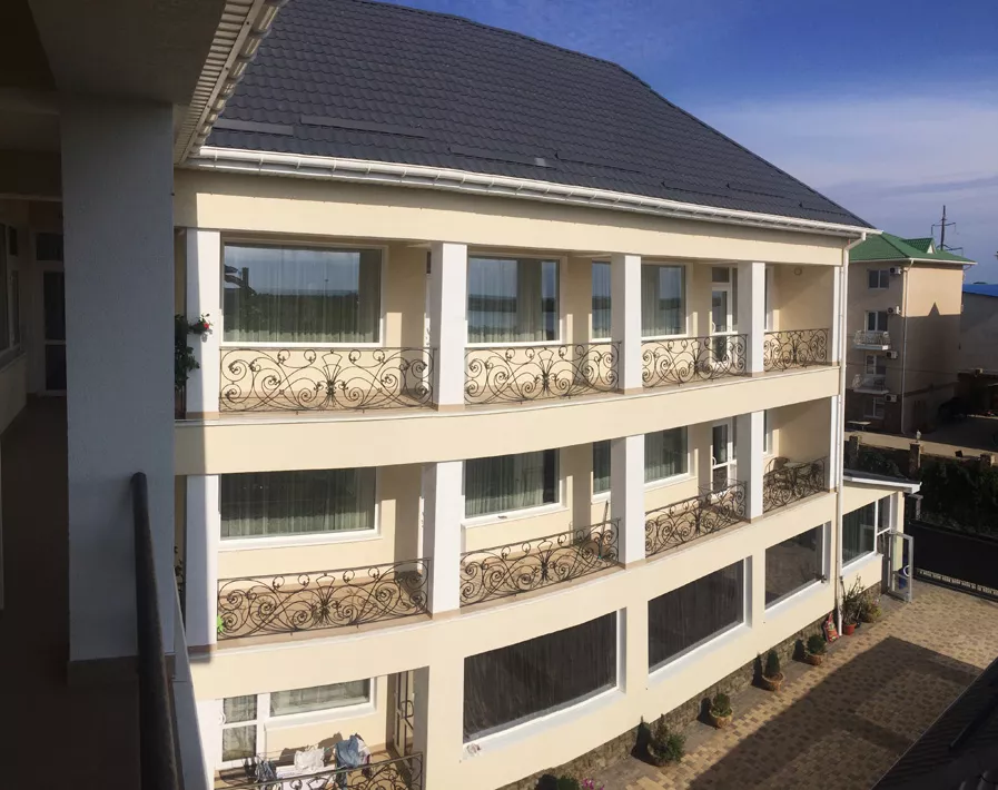 . Мини-гостиница «Панорама». Саки