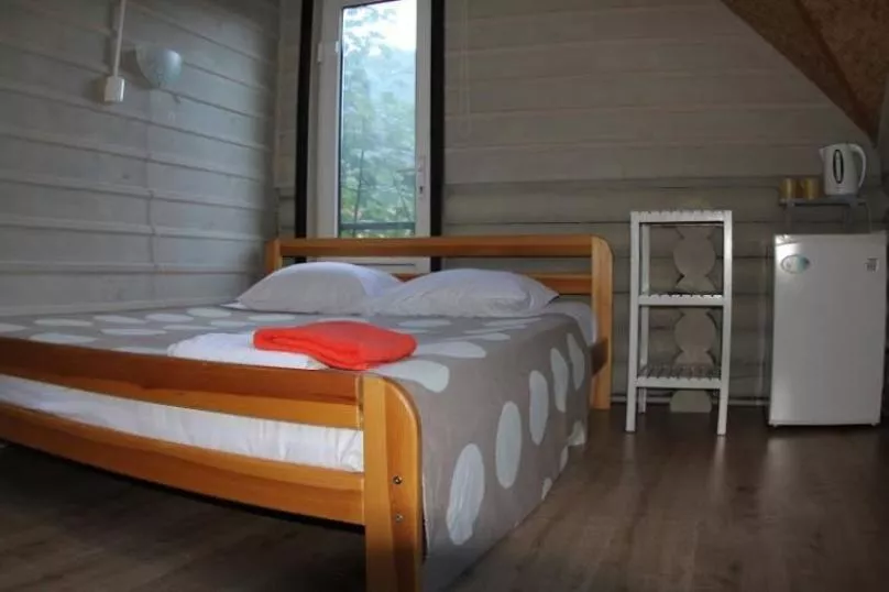 Коттедж. Гостевой дом "ДОМ АБОРИГЕНА" Комфортные апартаменты и коттеджи . Красная Поляна