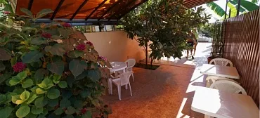 Гостевой дом "Адлерский Бриз"