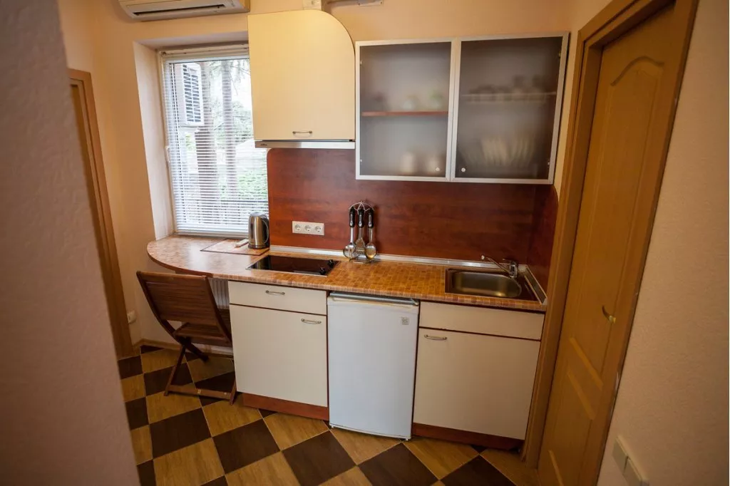 2-х комнатный люкс с кухней коттедж №4. Парк-отель "Родос". Кореиз