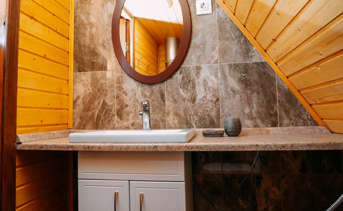 Вилла на две семьи. "Вилла и Бревенчатые дома в лесу" . Туапсе Вилла на две семьи. "Вилла и Бревенчатые дома в лесу" . Туапсе