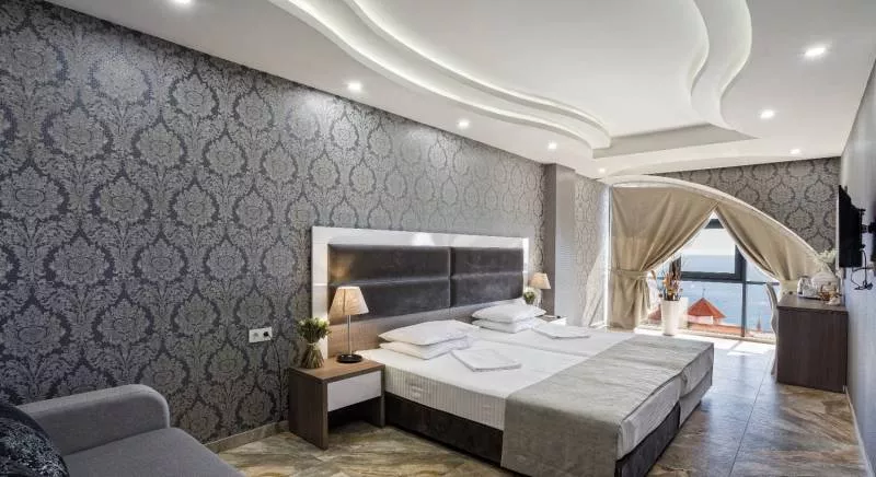 Полулюкс панорамный. Гостиница "Парк Авеню". Кореиз