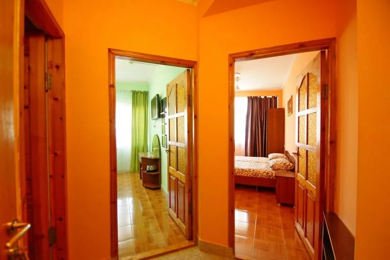 Двухкомнатный пятиместный . Гостиница "Эдем". Лермонтово Двухкомнатный пятиместный . Гостиница "Эдем". Лермонтово