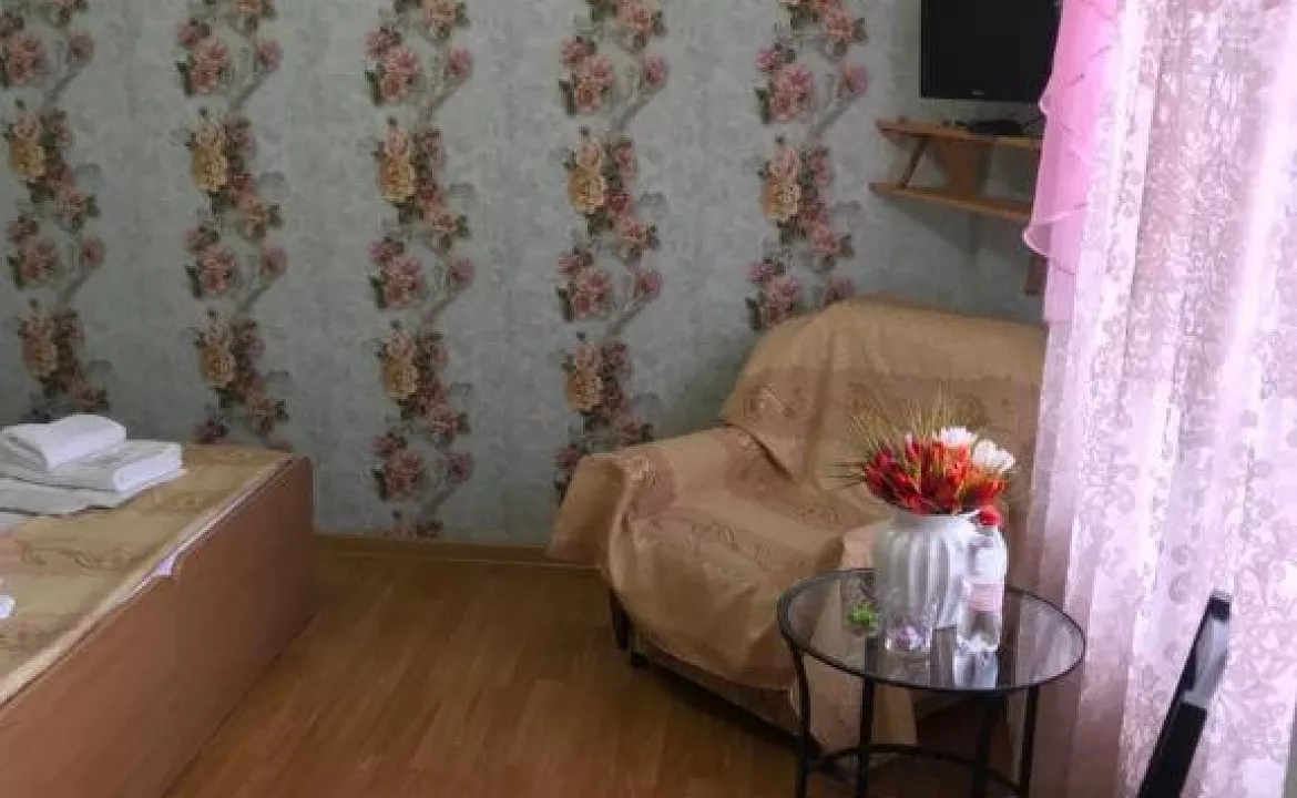 4х Местный двух комнатный  номер. Гостевой дом Связь Времён. Кабардинка