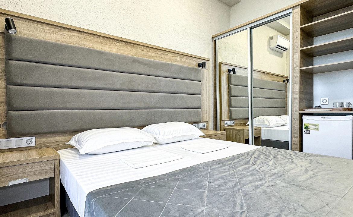 Корпус 2 Семейный Люкс с боковым видом на море. Anzhelina Family Hotel. Витязево