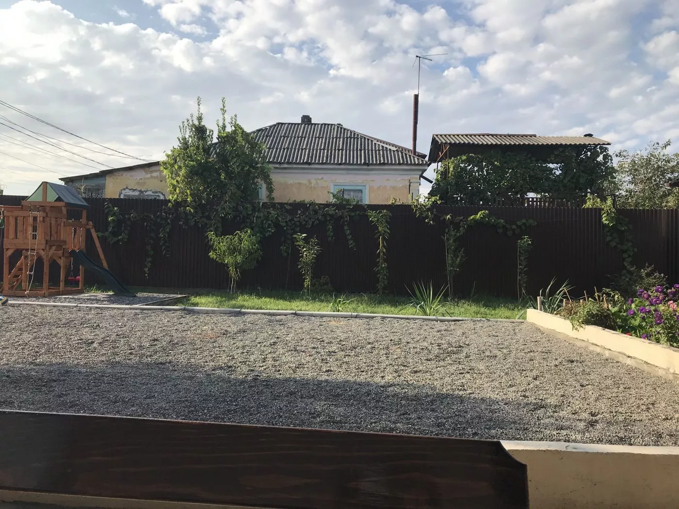 . Гостевой дом "Оазис". Сухум