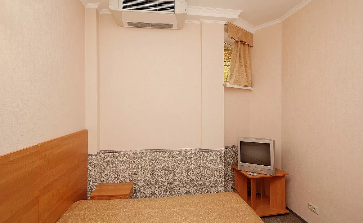 Двухкомнатный Семейный на 1 этаже. Гостевой дом Дом у Моря ЛАКИ. Геленджик Двухкомнатный Семейный на 1 этаже. Гостевой дом Дом у Моря ЛАКИ. Геленджик