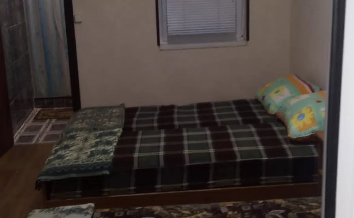 2-х., 3-х, 4-х.местные. Частный сектор "Приморская 25а". Кучугуры